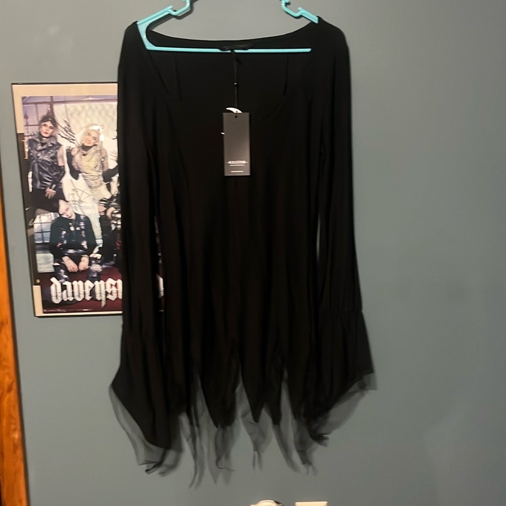 NWT KILLSTAR BLOUSE